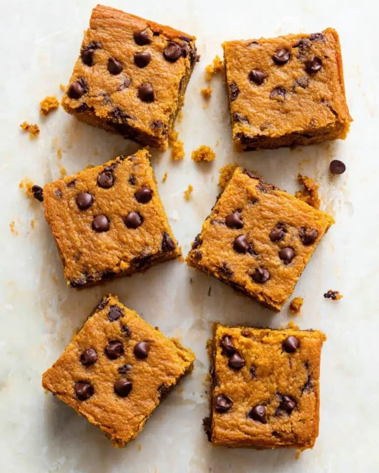 Pumpkin Blondies with Chocolate Chips and Pumpkin Spice Recipe