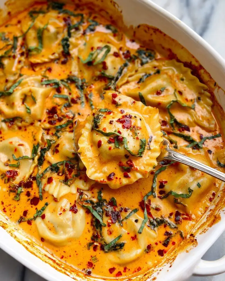 Vegan Baked Dumplings in Red Curry Sauce Recipe