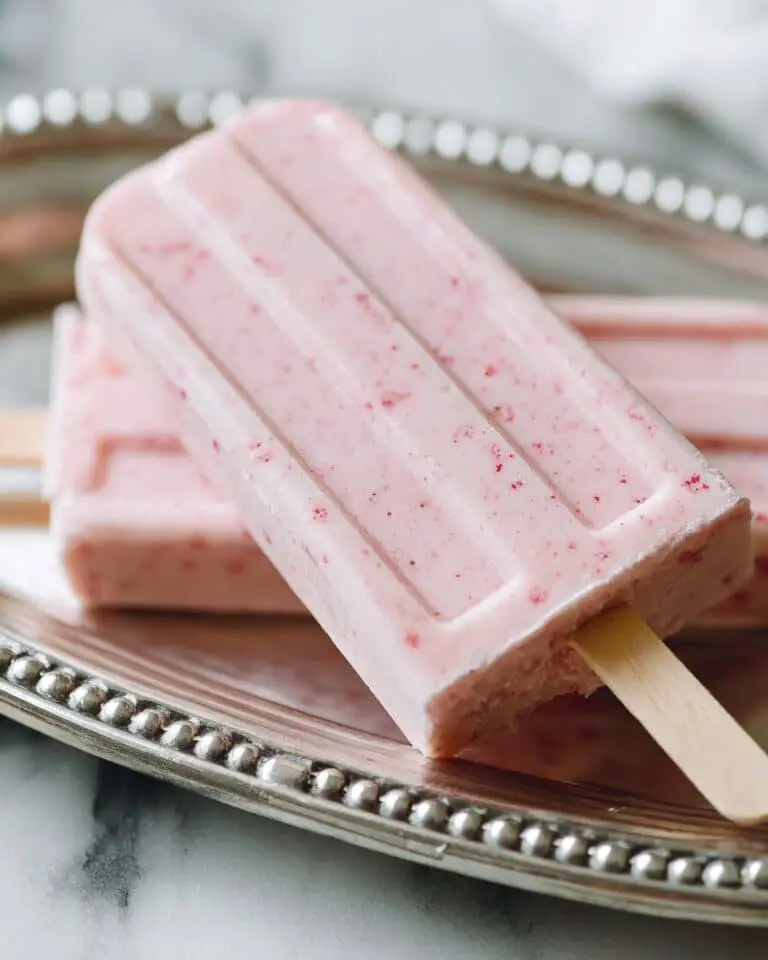Strawberry Yogurt Popsicles Recipe