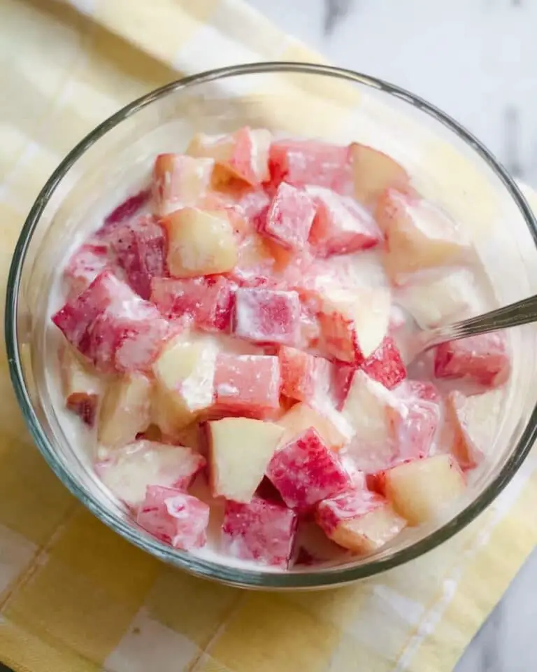 Mexican Fruit Salad with Cream Recipe