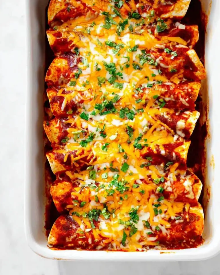 Cheesy Chicken Enchiladas with Green Chiles and Black Beans Recipe