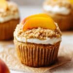 Peach Pie Cupcakes with Cream Cheese Frosting and Cinnamon Crumble Recipe