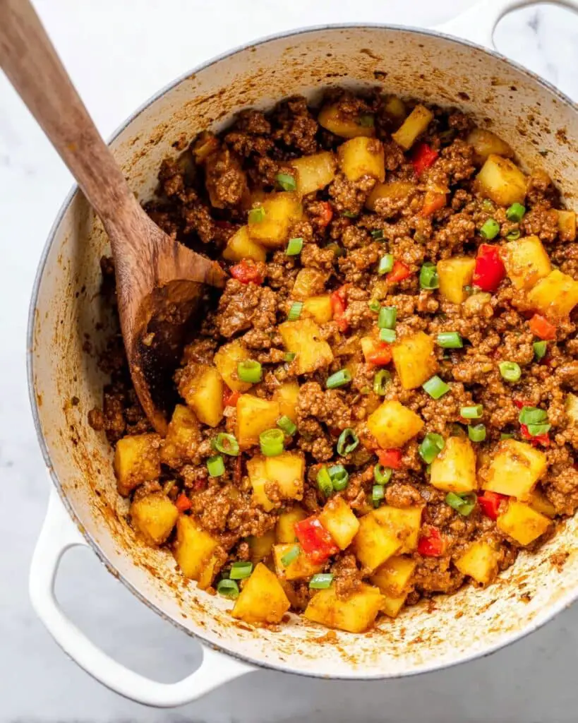 Ground Beef and Potatoes Skillet Recipe