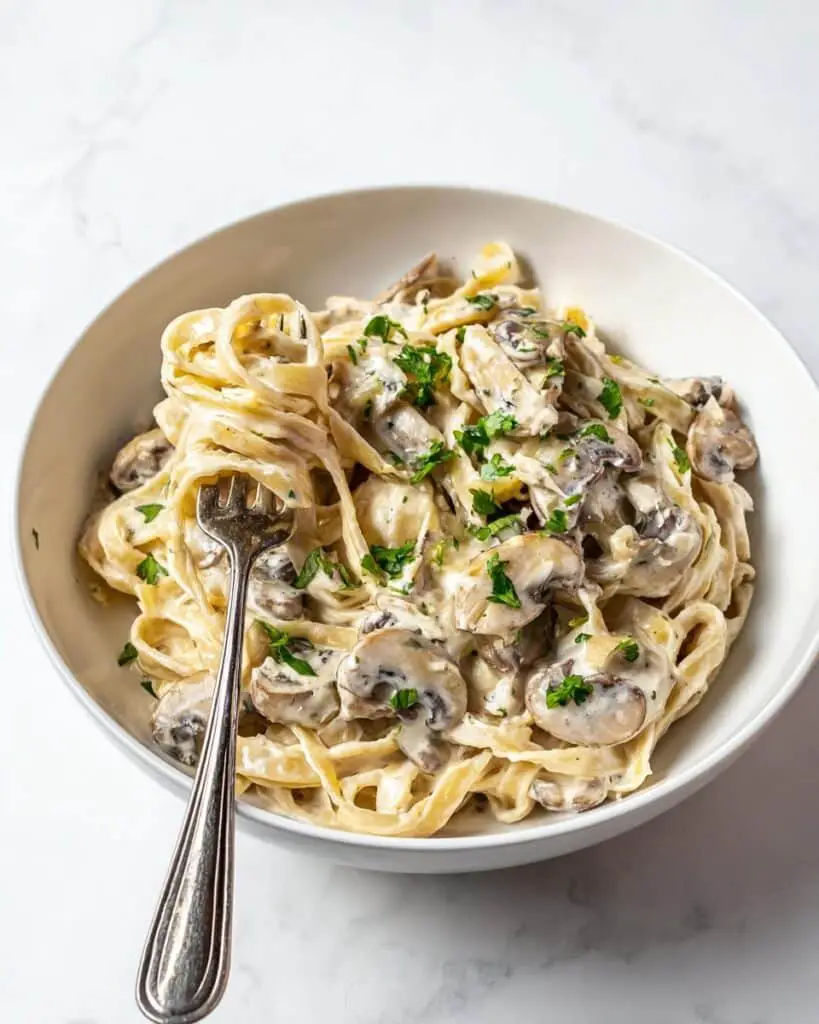 Creamy Mushroom Pasta Recipe