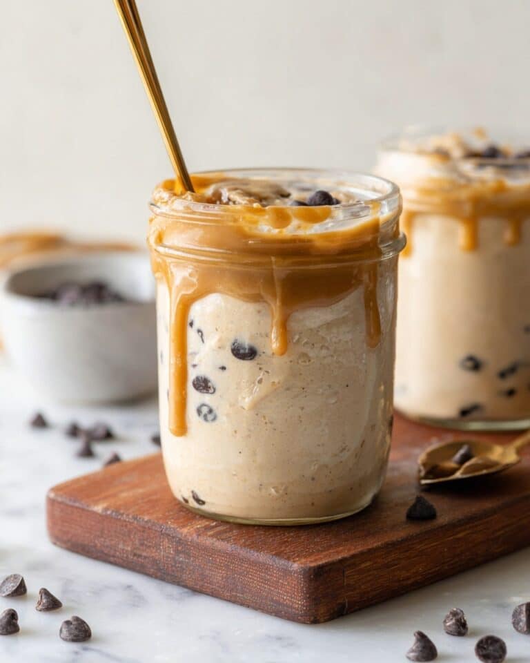 Blended Overnight Oats with Chocolate Chips and Peanut Butter Recipe