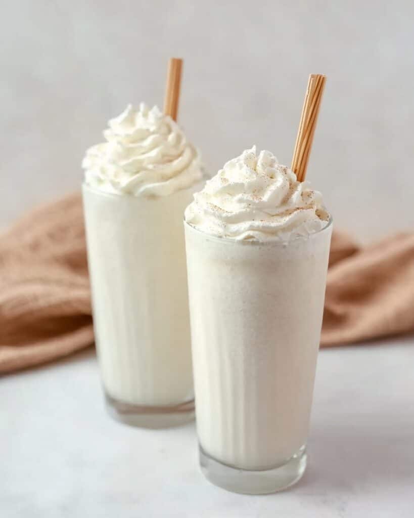 5-Minute Copycat Starbucks Vanilla Bean Frappuccino Recipe