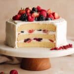 Easy No Bake Berry Chantilly Cake Recipe