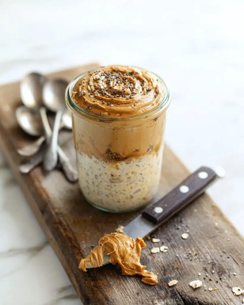Peanut Butter Overnight Oats (5 Ingredients!) Recipe