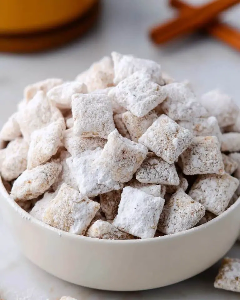 Churro Puppy Chow (Cinnamon Sugar Muddy Buddies) Recipe