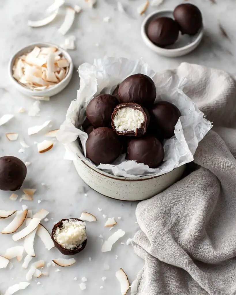 No-Bake Chocolate Coconut Balls Recipe