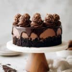 Decadent Chocolate Cheesecake with Oreo Crust and Chocolate Ganache Recipe