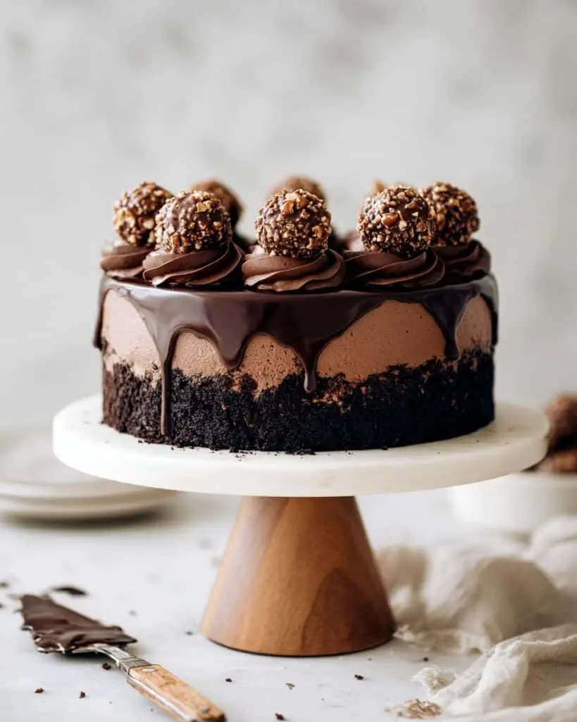 Decadent Chocolate Cheesecake with Oreo Crust and Chocolate Ganache Recipe